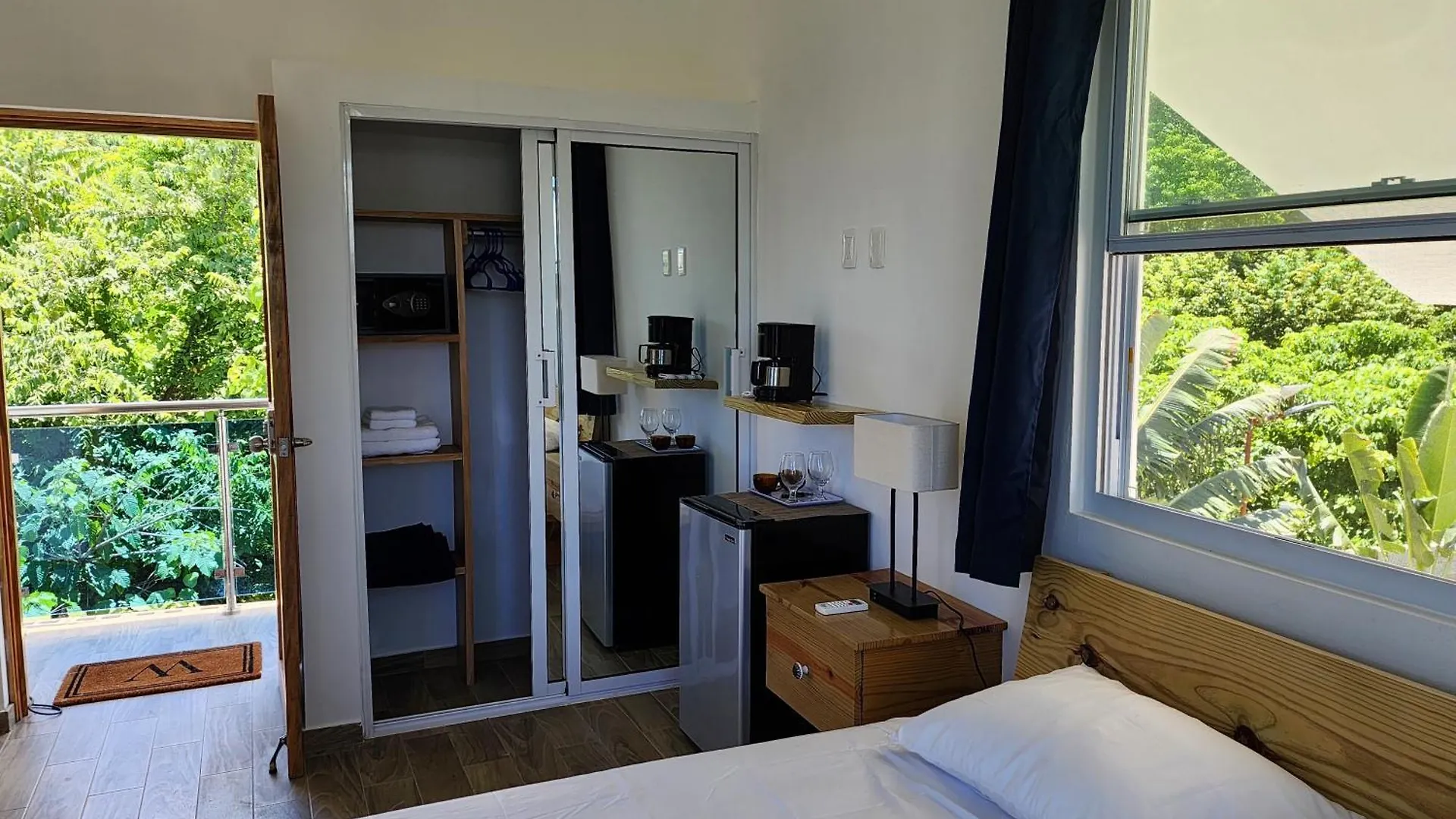 Bella Villa Room With Large Pool And Close To Beach Las Galeras